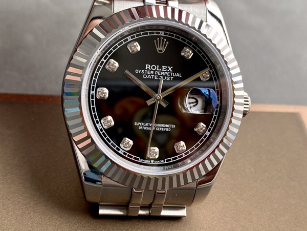 激安ロレックス背面デザイン